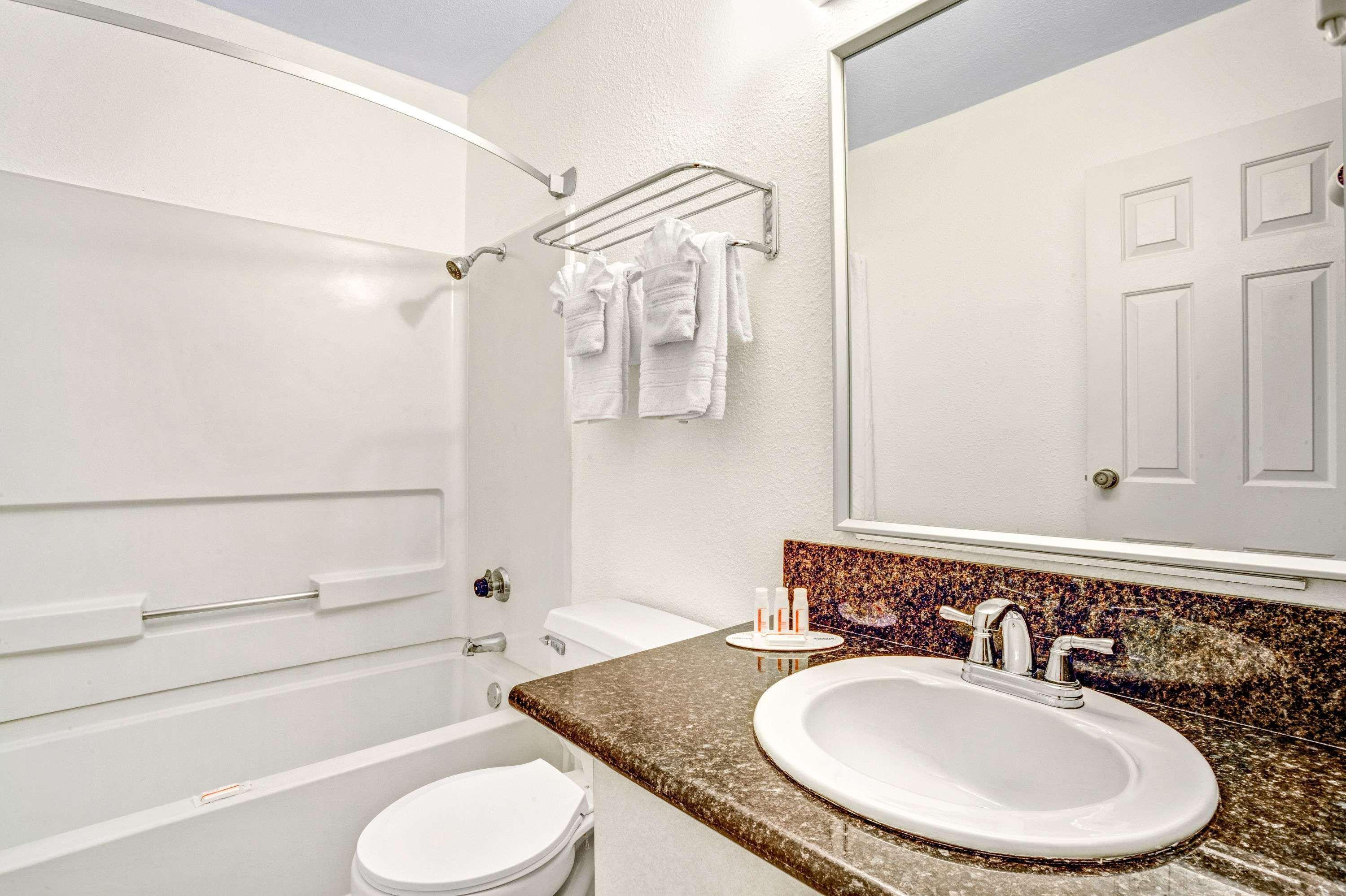 Super 8 By Wyndham Las Vegas Nellis Afb Area Екстер'єр фото