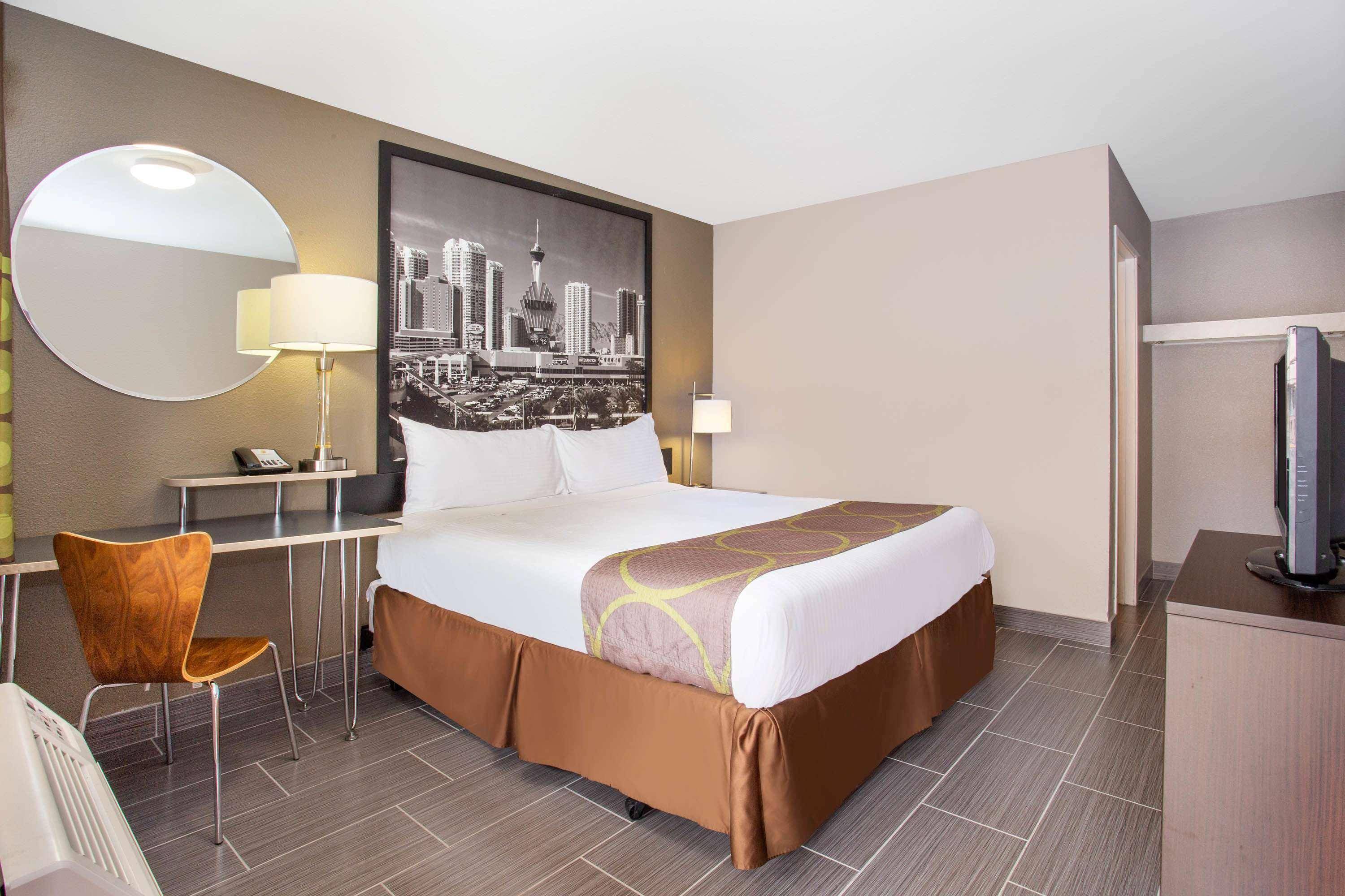 Super 8 By Wyndham Las Vegas Nellis Afb Area Екстер'єр фото