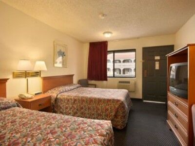 Super 8 By Wyndham Las Vegas Nellis Afb Area Номер фото